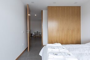 Abraços dos Avós - Casas de Aldeia