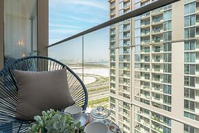 Whitesage - Cozy Condo With Dazzling Cityscape and Canal Views