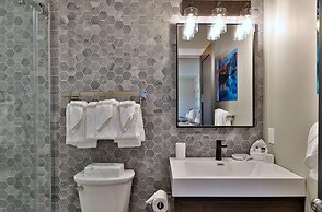 Killington Center Inn & Suites by Killington VR - 1 Bedrooms