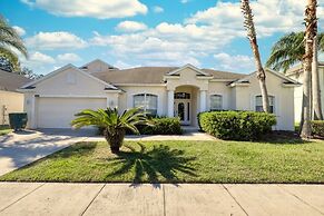 Craig's Highlands Reserve Villa 5 Bedroom Home by Redawning