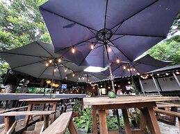 Tillett Gardens Guest House