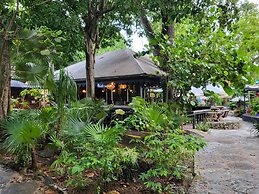 Tillett Gardens Guest House