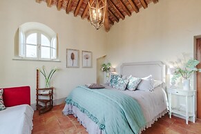 Villa Drago in Orentano