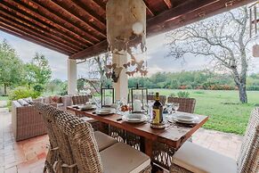 Villa Drago in Orentano