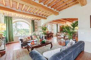 Villa Drago in Orentano