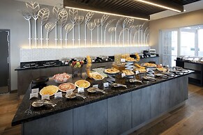 Concierge Collection at O2 Beach Club & Spa by Ocean Hotels