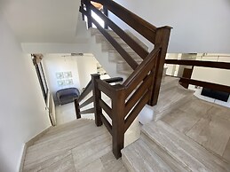 Lemon Tree Residence