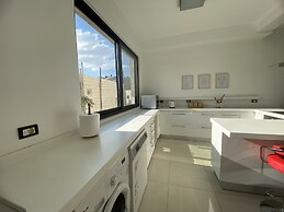 Lemon Tree Residence