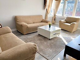 Cozy Private Bedroom Walk To Kennedy Stn