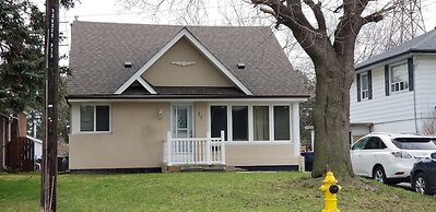 Cozy Private Bedroom Walk To Kennedy Stn