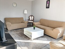 Cozy Private Bedroom Walk To Kennedy Stn