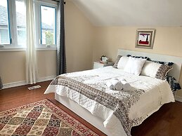 Cozy Private Bedroom Walk To Kennedy Stn