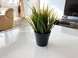 Cozy Private Bedroom Walk To Kennedy Stn