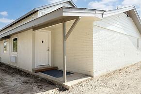 Extended Stay Gun Barrel City