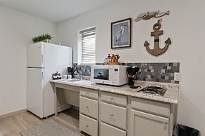 Extended Stay Gun Barrel City