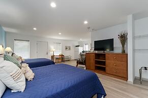 Extended Stay Gun Barrel City