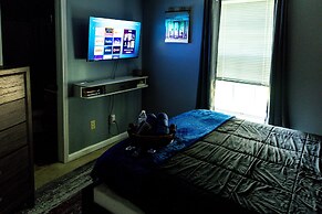 Amazin Lrg 3 Bed house w/ King bed