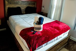 Amazin Lrg 3 Bed house w/ King bed