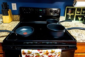 Amazin Lrg 3 Bed house w/ King bed