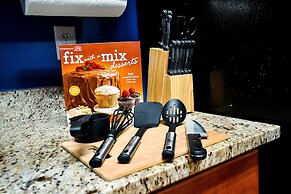 Amazin Lrg 3 Bed house w/ King bed