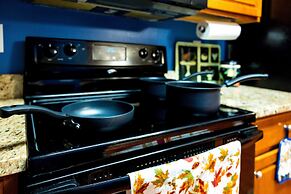 Amazin Lrg 3 Bed house w/ King bed