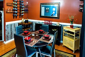 Amazin Lrg 3 Bed house w/ King bed