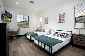 5BR Resort Style Entertainer with Pool, Spa, BBQ