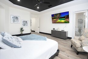 5BR Resort Style Entertainer with Pool, Spa, BBQ