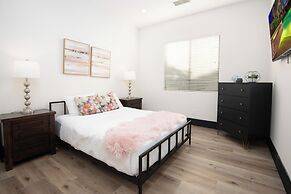 5BR Resort Style Entertainer with Pool, Spa, BBQ