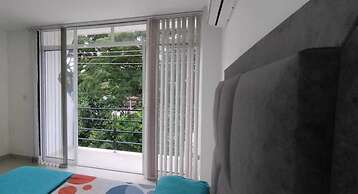 Balcones de la Rivera