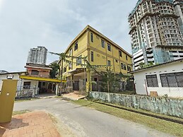 OYO 90706 Empire Inn 2