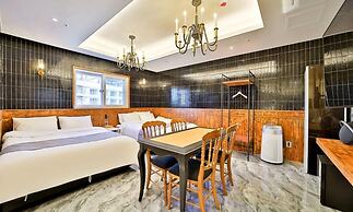 FEBRUARY HOTEL LIONS PARK DAEGU