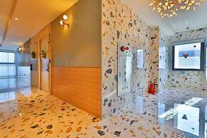 FEBRUARY HOTEL LIONS PARK DAEGU