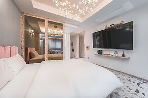 FEBRUARY HOTEL LIONS PARK DAEGU