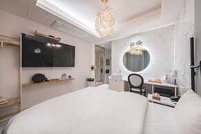 FEBRUARY HOTEL LIONS PARK DAEGU