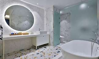 FEBRUARY HOTEL LIONS PARK DAEGU