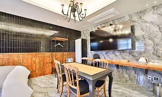 FEBRUARY HOTEL LIONS PARK DAEGU