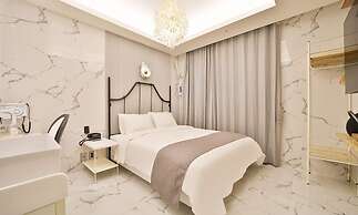 FEBRUARY HOTEL LIONS PARK DAEGU