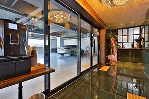 FEBRUARY HOTEL LIONS PARK DAEGU