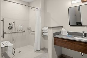 Fairfield by Marriott Inn & Suites Winters Davis