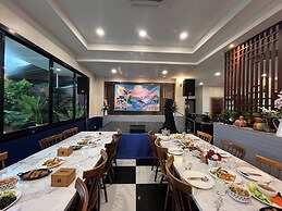 USABAI Riverside Boutique Hotel