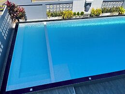 USABAI Riverside Boutique Hotel