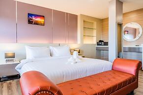 USABAI Riverside Boutique Hotel