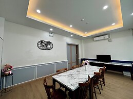 USABAI Riverside Boutique Hotel