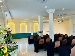 USABAI Riverside Boutique Hotel