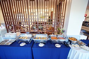 USABAI Riverside Boutique Hotel