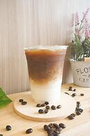 USABAI Riverside Boutique Hotel