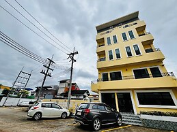 USABAI Riverside Boutique Hotel