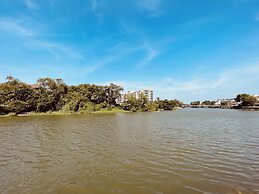 USABAI Riverside Boutique Hotel