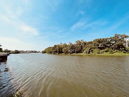 USABAI Riverside Boutique Hotel